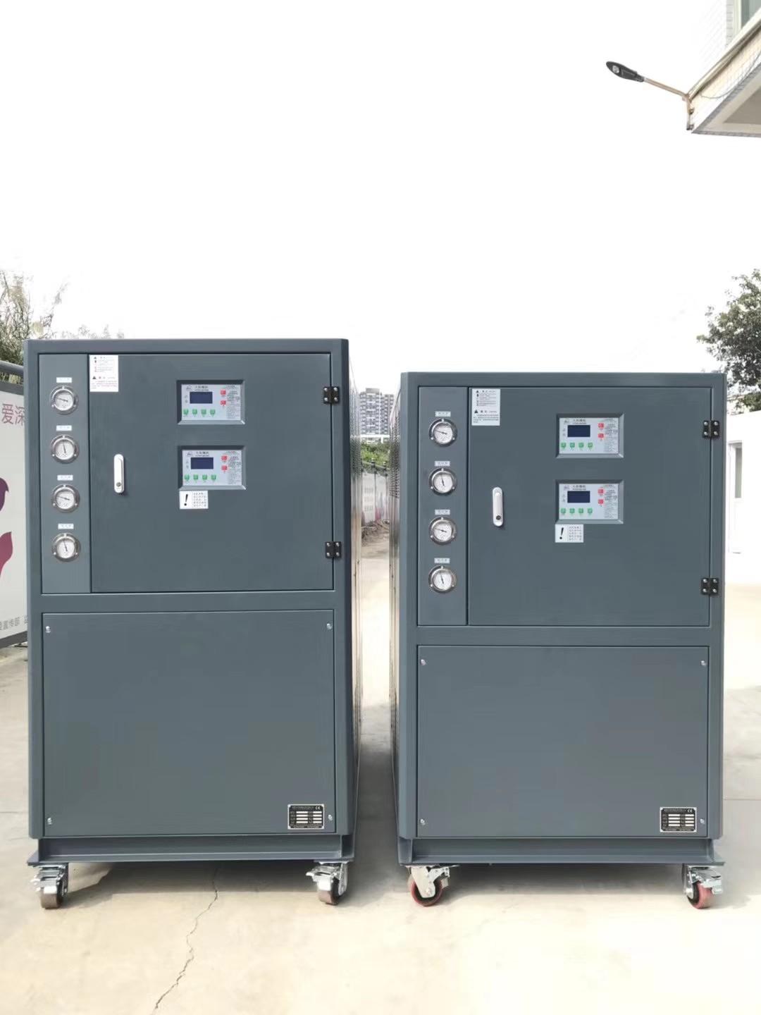 三机一体水冷式冷水机